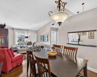 6485 Chasewood Drive - Photo Thumbnail 12