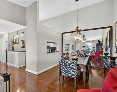 6485 Chasewood Drive - Photo Thumbnail 11