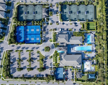 17081 Five Waters Avenue - Photo Thumbnail 75