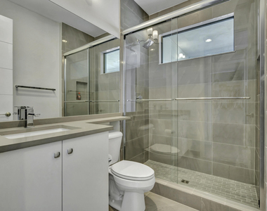 17081 Five Waters Avenue - Photo Thumbnail 53