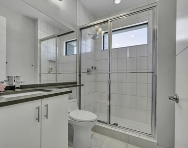 17081 Five Waters Avenue - Photo Thumbnail 57