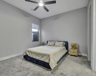 17081 Five Waters Avenue - Photo Thumbnail 38