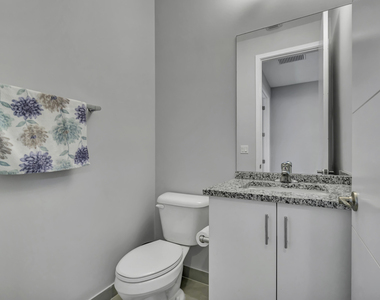17081 Five Waters Avenue - Photo Thumbnail 46