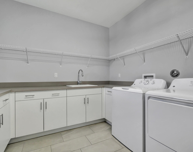 17081 Five Waters Avenue - Photo Thumbnail 47