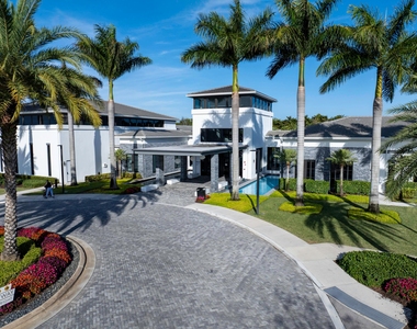 17081 Five Waters Avenue - Photo Thumbnail 68
