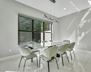 17081 Five Waters Avenue - Photo Thumbnail 27