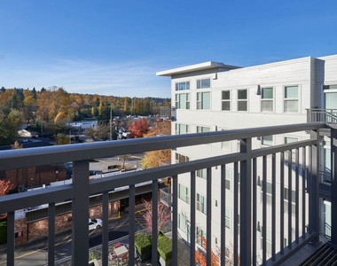 16015 Cleveland Street - Photo Thumbnail 40