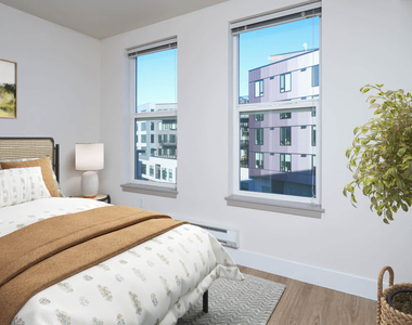 16015 Cleveland Street - Photo Thumbnail 20