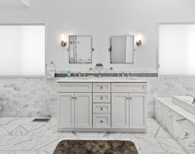 34 Park Circle - Photo Thumbnail 15