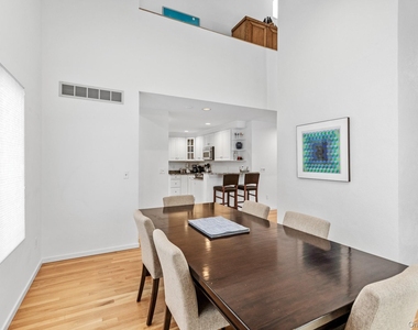 34 Park Circle - Photo Thumbnail 6