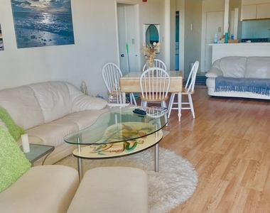 360 Shore Road - Photo Thumbnail 2