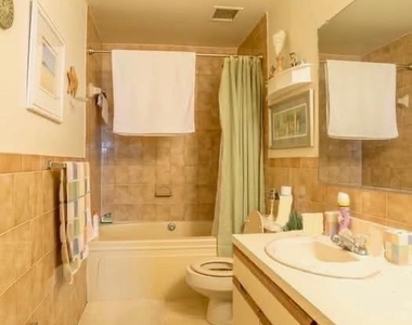360 Shore Road - Photo Thumbnail 8