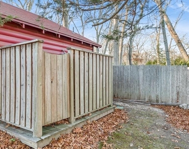 1850 Sterling Road - Photo Thumbnail 27