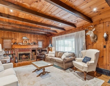 1850 Sterling Road - Photo Thumbnail 21
