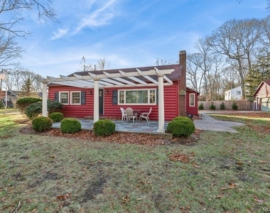 1850 Sterling Road - Photo Thumbnail 7