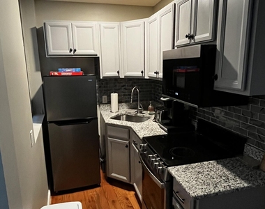 37 Maiden Lane - Photo Thumbnail 10
