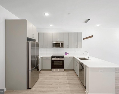 23 Rock Hill Road - Photo Thumbnail 2
