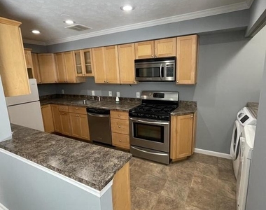 2309 Olson Street - Photo Thumbnail 4