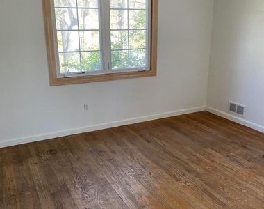 2601 Cool Spring Road - Photo Thumbnail 12