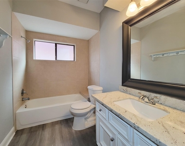 11614 Taos Lane - Photo Thumbnail 19