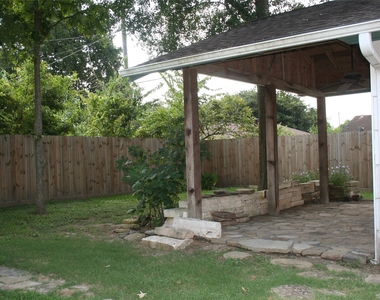 7518 El Rancho Street - Photo Thumbnail 11
