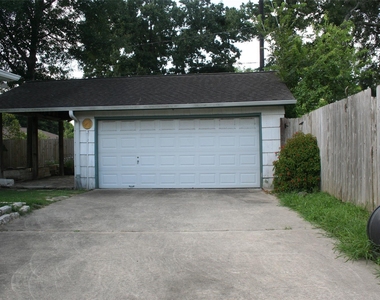7518 El Rancho Street - Photo Thumbnail 10