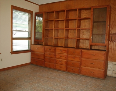 7518 El Rancho Street - Photo Thumbnail 7