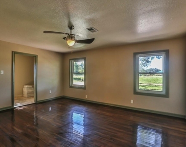 14114 Highway 36 - Photo Thumbnail 11