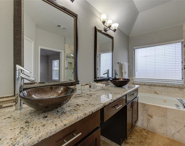 14802 Newton Falls Lane - Photo Thumbnail 17