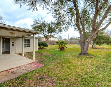 14802 Newton Falls Lane - Photo Thumbnail 26