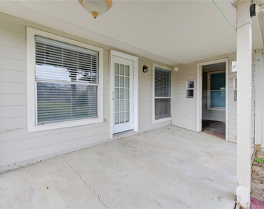 14802 Newton Falls Lane - Photo Thumbnail 25