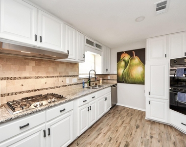 15715 Creekhaven Drive - Photo Thumbnail 33