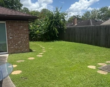 7955 Fawn Terrace Drive - Photo Thumbnail 9