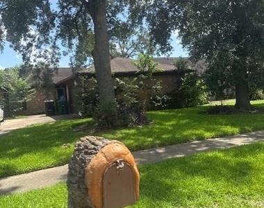 7955 Fawn Terrace Drive - Photo Thumbnail 17