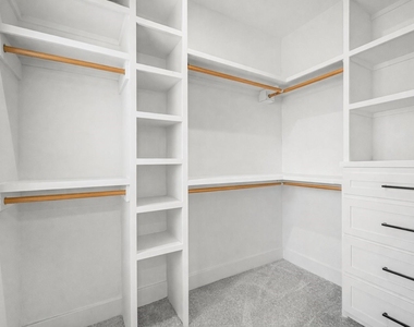 3513 Omega Street - Photo Thumbnail 14