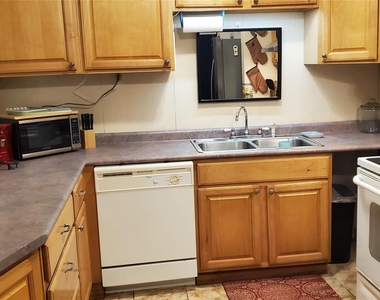 17018 Water Oak Drive - Photo Thumbnail 30