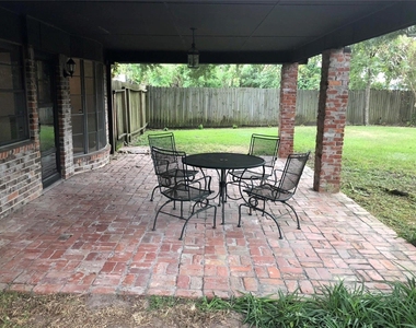 16342 Autumn Wind Drive - Photo Thumbnail 9
