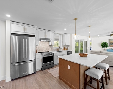 548 Boulder Drive - Photo Thumbnail 19