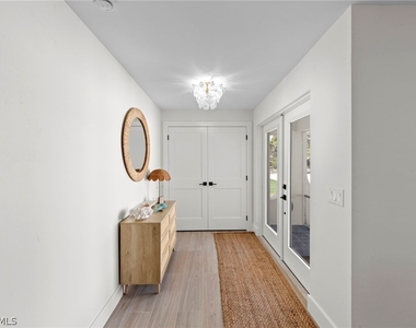 548 Boulder Drive - Photo Thumbnail 6