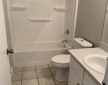 309 Sw 3rd Place - Photo Thumbnail 20