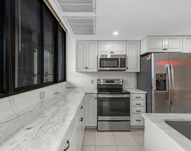 5150 Hidalgo Street - Photo Thumbnail 11
