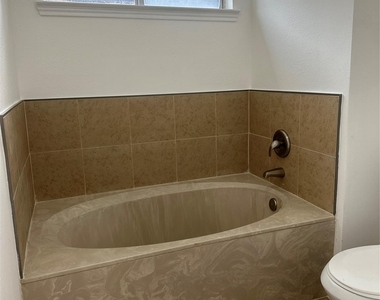 16506 Canario Drive - Photo Thumbnail 14