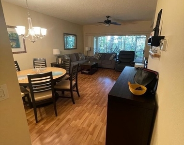 1096 Woodshire Lane - Photo Thumbnail 20