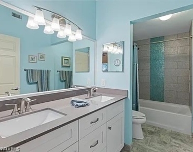 1096 Woodshire Lane - Photo Thumbnail 6