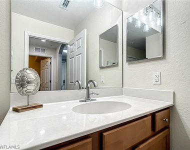9554 Trevi Court - Photo Thumbnail 34