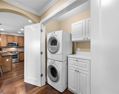 9123 Strada Place - Photo Thumbnail 17