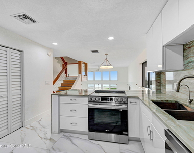2711 S Highway A1a - Photo Thumbnail 22