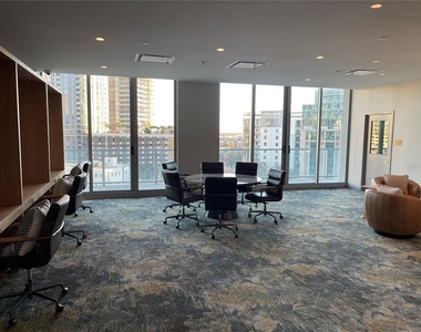 400 Central Ave - Photo Thumbnail 23