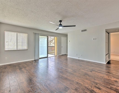 13403 Arbor Pointe Circle - Photo Thumbnail 5