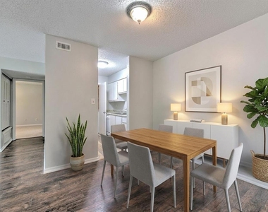 13403 Arbor Pointe Circle - Photo Thumbnail 10